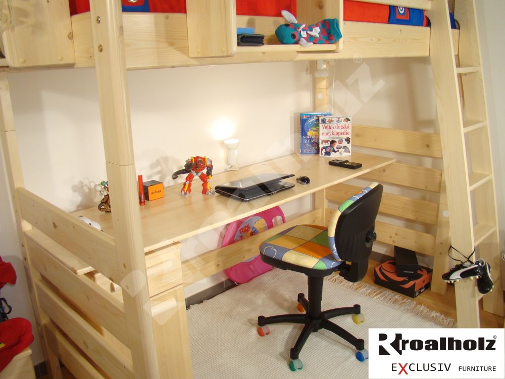 horní spaní masiv MONSTR VB + pracovní deska