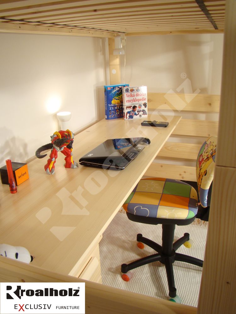 horní spaní masiv MONSTR VB + pracovní deska