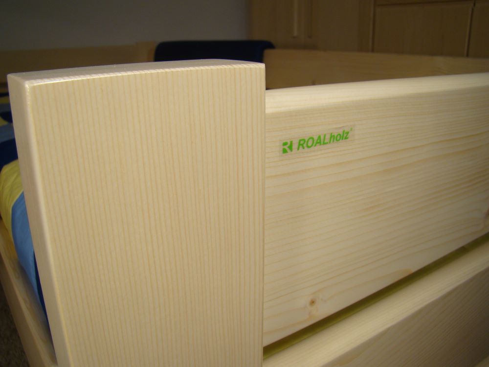 senior postel z masivu se zábranou NIKI V+V SENIOR 120x200