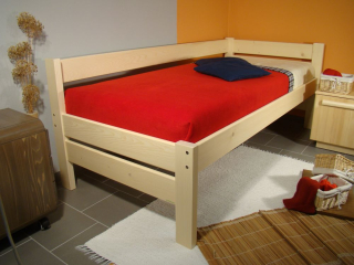 zvýšená postel z masivu pro seniory NIKI NR SENIOR 120x200