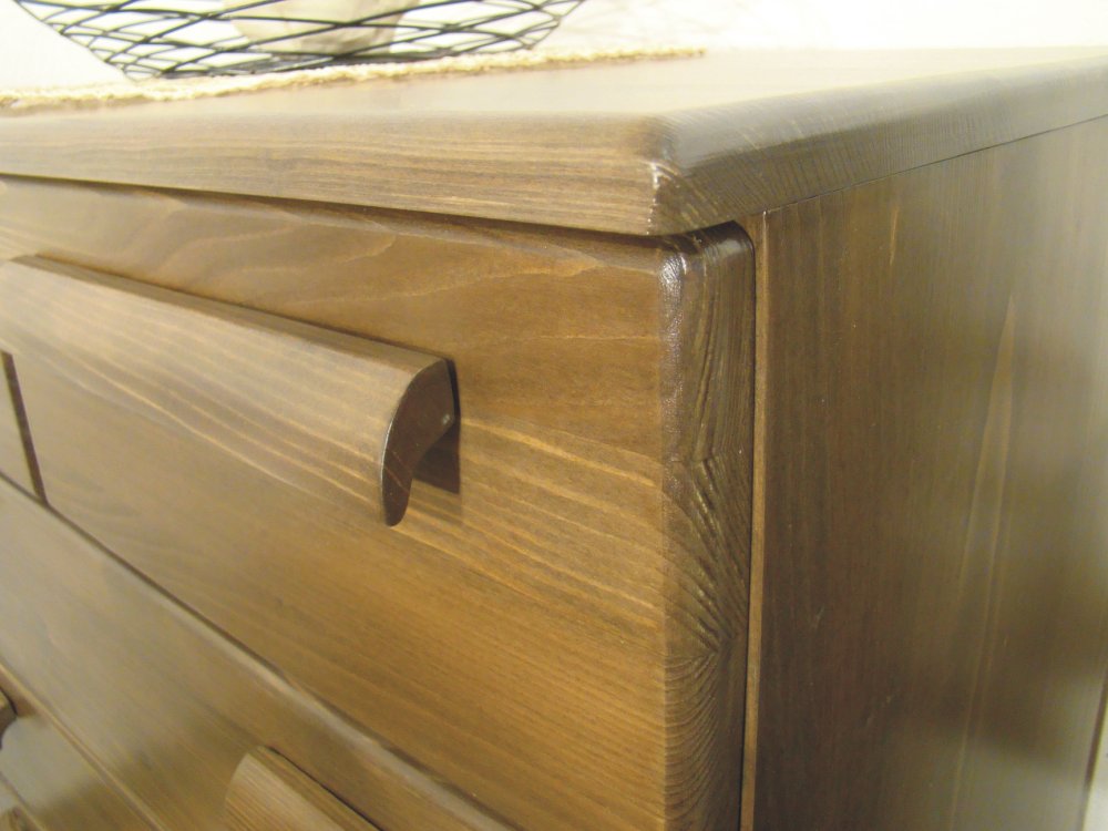 mořená šuplíková komoda z masivu KATRIN V