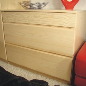 moderní design komoda z masivu LENIOS III MAX 75x75/90x58
